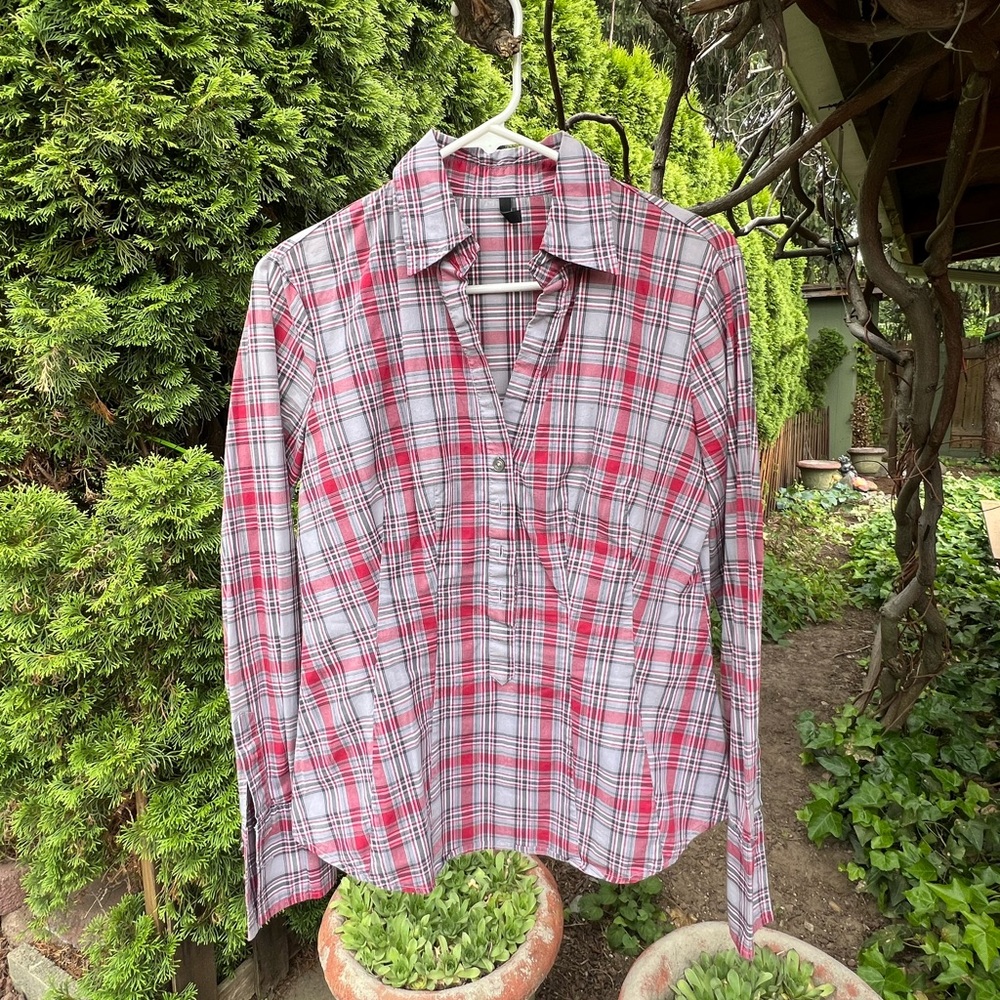 Women’s Pleated Chest 3/4 Button Up Plaid Shirt